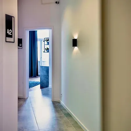 Lujza B 42 Budapeste