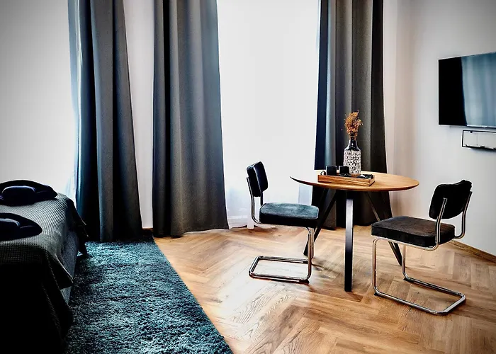 Lujza B 42 Apartament