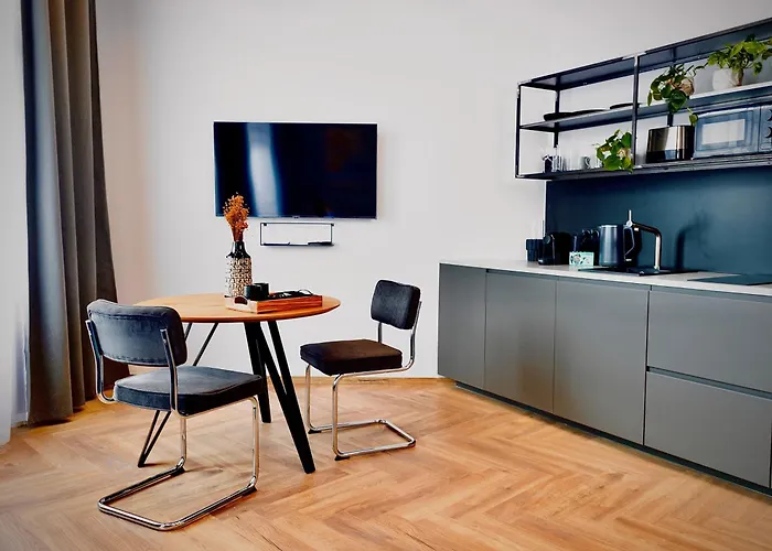 Lujza B 42 Budapesta